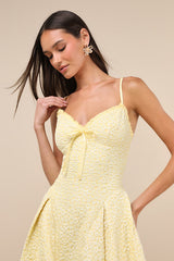 Ninetta Light Yellow Floral Jacquard Lace-Up Midi Dress